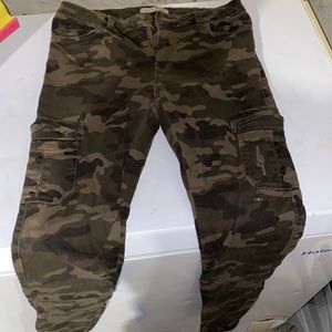 Army fatigue jeans